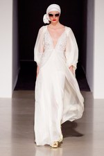 キャサリン妃の妹ピッパ・ミドルトンもフロントロウで見守った テンパリーロンドン(Temperley London) 2012年春夏コレクション｜写真1