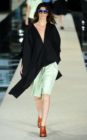 モロッコテイストでミニマルスタイルを新鮮にアレンジ - アクネ(Acne)、2012年春夏ウィメンズコレクション｜写真10