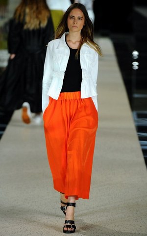 モロッコテイストでミニマルスタイルを新鮮にアレンジ - アクネ(Acne)、2012年春夏ウィメンズコレクション｜写真23