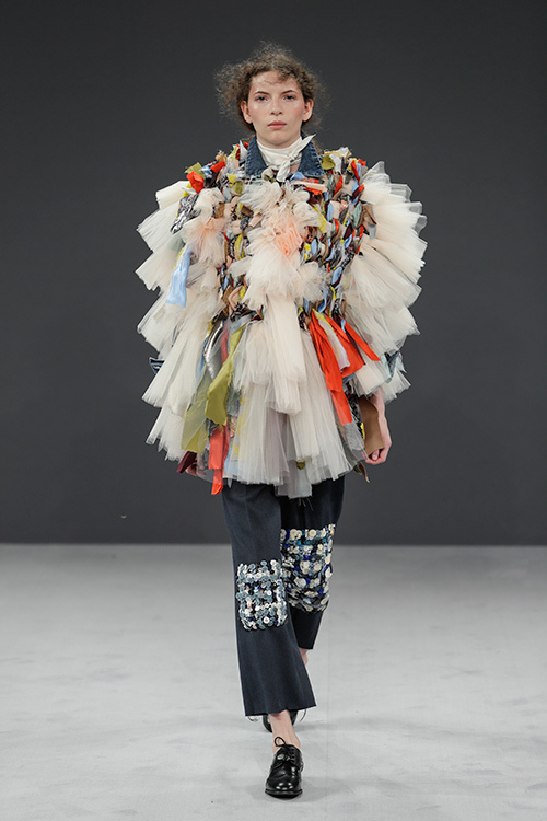 ヴィクター＆ロルフ オートクチュール(VIKTOR & ROLF Haute Couture) 2016-17年秋冬 ウィメンズコレクション  - 写真20