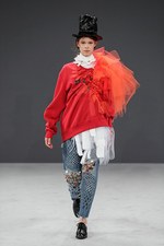 ヴィクター＆ロルフ 16年秋冬オートクチュールコレクション - 愛あるハンドメイドで振り返る過去｜写真31