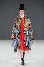 ヴィクター＆ロルフ 16年秋冬オートクチュールコレクション - 愛あるハンドメイドで振り返る過去｜写真32