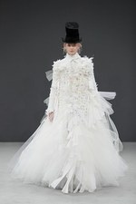 ヴィクター＆ロルフ 16年秋冬オートクチュールコレクション - 愛あるハンドメイドで振り返る過去｜写真39