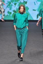 スポーツウェアを上質なデイリーウエアに昇華させた C'N'C コスチューム ナショナル(C'N'C CoSTUME NATIONAL)、2012年春夏コレクション｜写真3