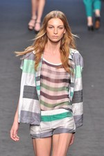 スポーツウェアを上質なデイリーウエアに昇華させた C'N'C コスチューム ナショナル(C'N'C CoSTUME NATIONAL)、2012年春夏コレクション｜写真6