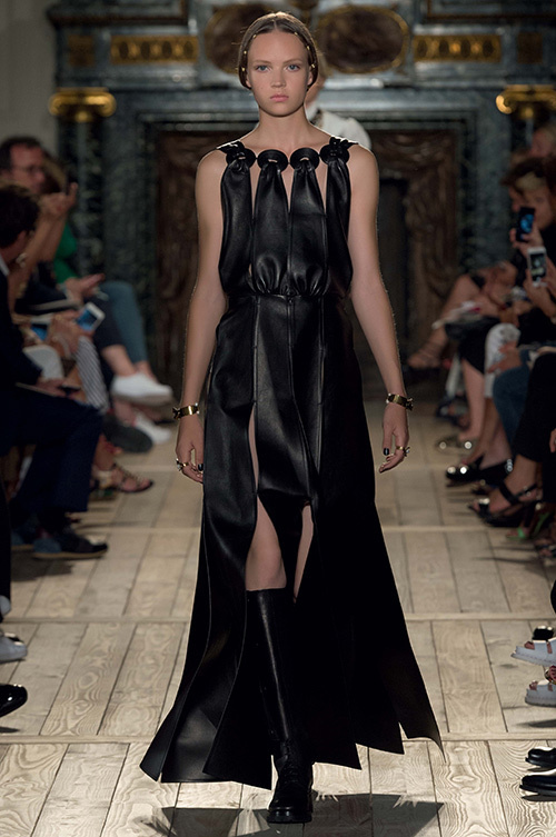 ヴァレンティノ オートクチュール(VALENTINO Haute Couture