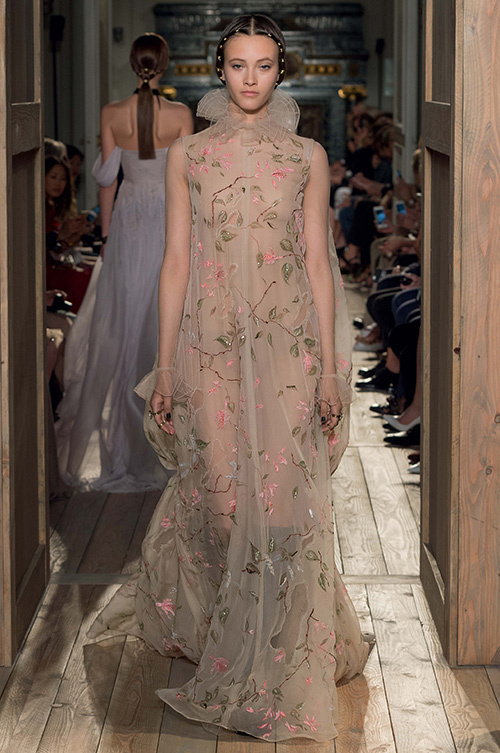 ヴァレンティノ オートクチュール(VALENTINO Haute Couture) 2016-17年秋冬 ウィメンズコレクション  - 写真45