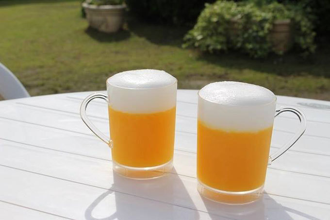 千疋屋から‟ビール”のようなぷるるんゼリー「乾杯輪果」オレンジの果肉たっぷり | 写真
