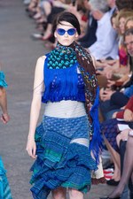 鳥のように羽ばたいていけそうな軽やかなドレスが印象的 - MISSONI(ミッソーニ) 2012年春夏コレクション｜写真9