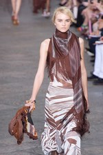 鳥のように羽ばたいていけそうな軽やかなドレスが印象的 - MISSONI(ミッソーニ) 2012年春夏コレクション｜写真39