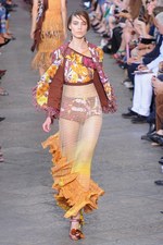 鳥のように羽ばたいていけそうな軽やかなドレスが印象的 - MISSONI(ミッソーニ) 2012年春夏コレクション｜写真43