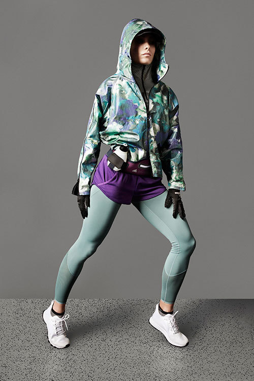 アディダス バイ ステラ マッカートニー 16年秋冬コレクション 躍動感溢れるフラワープリント ファッションプレス