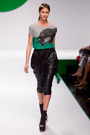 クリツィア(KRIZIA) 2012年春夏ウィメンズコレクション  - 写真13