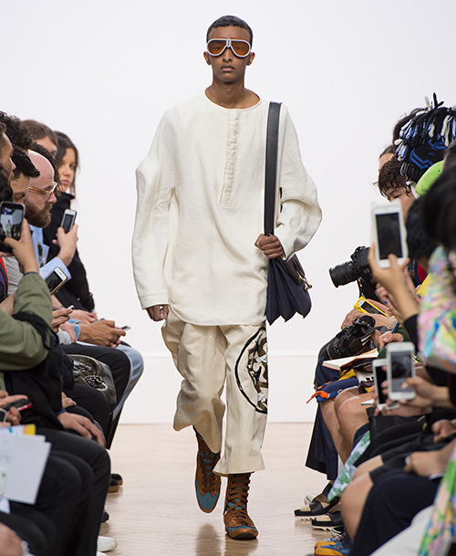 JW アンダーソン(JW Anderson) 2017年春夏メンズコレクション  - 写真14