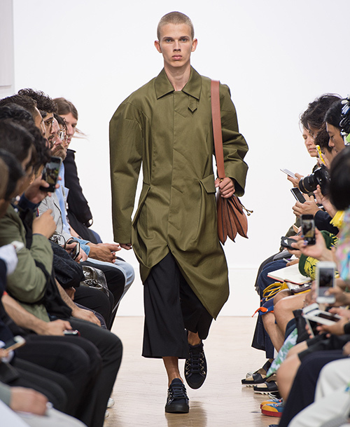 JW アンダーソン(JW Anderson) 2017年春夏メンズコレクション  - 写真27