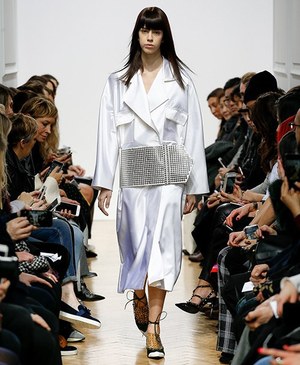 JW アンダーソン(JW Anderson) 2016-17年秋冬 ウィメンズコレクション  - 写真4