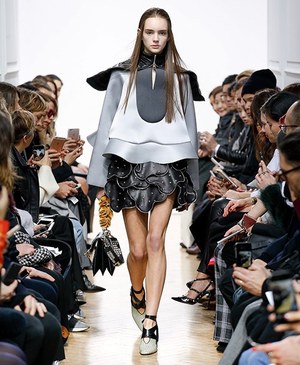 JW アンダーソン(JW Anderson) 2016-17年秋冬 ウィメンズコレクション  - 写真19