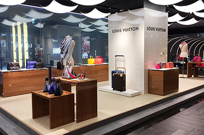 「ルイ・ヴィトン」限定イベントを西武池袋本店で - 新作ローリング・ラゲージから財布などの革小物まで