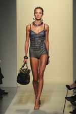 卓越したこだわりで魅せる情熱のエレガンス ボッテガ ヴェネタ(BOTTEGA VENETA)、2012年春夏コレクション｜写真28