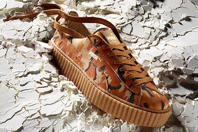 リアーナ｜プーマ バイ リアーナ新作シューズ - オレンジがベースの斬新なカモ柄
