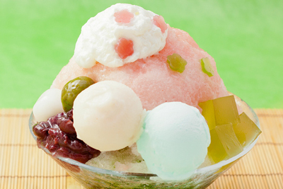 「紅芙蓉」と、ふわふわあわあわの「波の華」