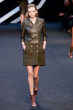 シックなカラーでスタイリッシュに贈る - ギ ラロッシュ(Guy Laroche) 2012年春夏コレクション｜写真19