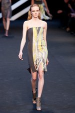 シックなカラーでスタイリッシュに贈る - ギ ラロッシュ(Guy Laroche) 2012年春夏コレクション｜写真30
