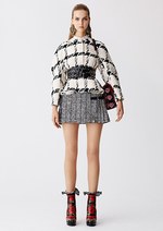 アレキサンダー・マックイーン 17年リゾート - 家族の思い出が蘇るヴィンテージワードローブ｜写真2