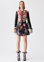 アレキサンダー・マックイーン 17年リゾート - 家族の思い出が蘇るヴィンテージワードローブ｜写真11