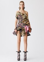 アレキサンダー・マックイーン 17年リゾート - 家族の思い出が蘇るヴィンテージワードローブ｜写真13