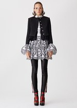 アレキサンダー・マックイーン 17年リゾート - 家族の思い出が蘇るヴィンテージワードローブ｜写真17