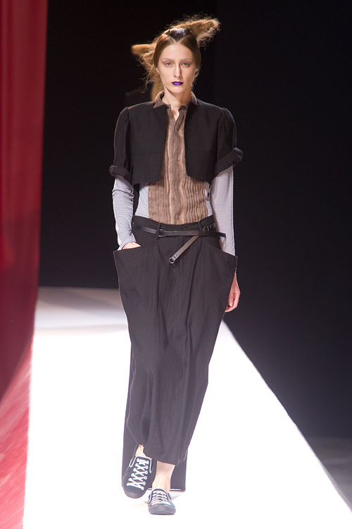 ヨウジヤマモト(Yohji Yamamoto) 2012年春夏ウィメンズコレクション  - 写真7