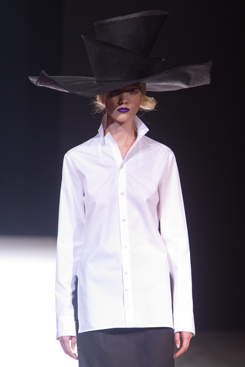 ヨウジヤマモト(Yohji Yamamoto) 2012年春夏ウィメンズコレクション  - 写真24