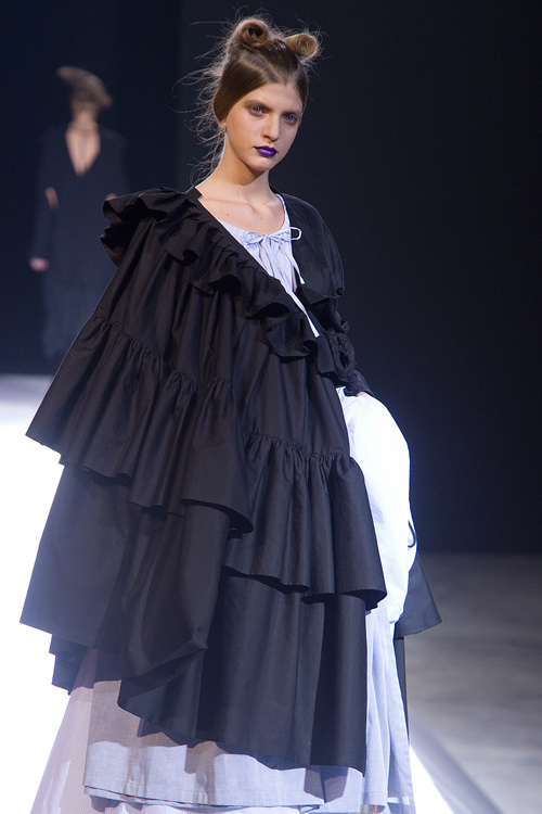 ヨウジヤマモト(Yohji Yamamoto) 2012年春夏ウィメンズコレクション  - 写真51