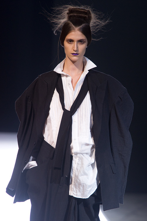 ヨウジヤマモト(Yohji Yamamoto) 2012年春夏ウィメンズコレクション  - 写真55