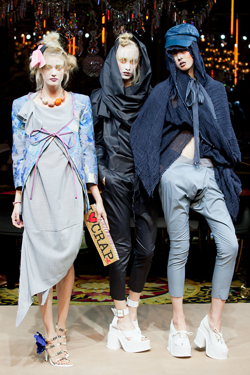 ヴィヴィアン・ウエストウッド ゴールドレーベル(Vivienne Westwood Gold Label) 2012年春夏ウィメンズコレクション  - 写真12