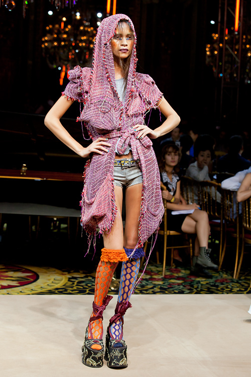 ヴィヴィアン・ウエストウッド ゴールドレーベル(Vivienne Westwood Gold Label) 2012年春夏ウィメンズコレクション  - 写真27