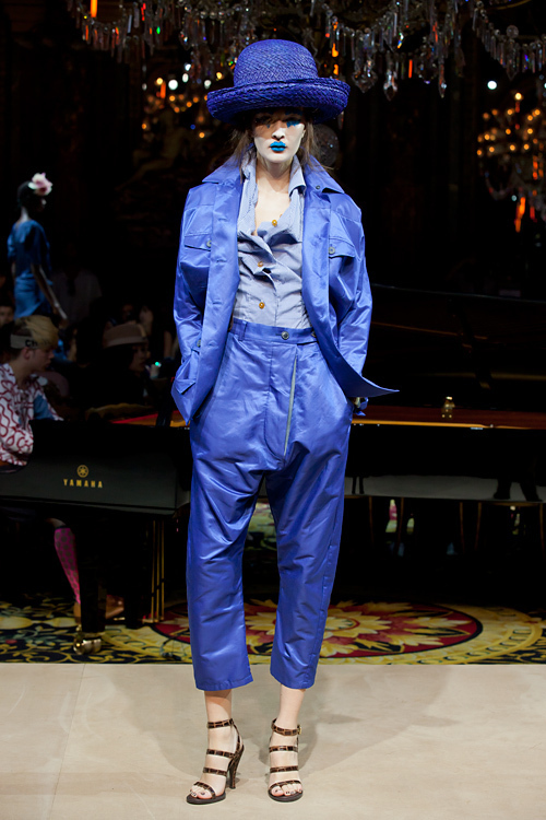 ヴィヴィアン・ウエストウッド ゴールドレーベル(Vivienne Westwood Gold Label) 2012年春夏ウィメンズコレクション  - 写真38