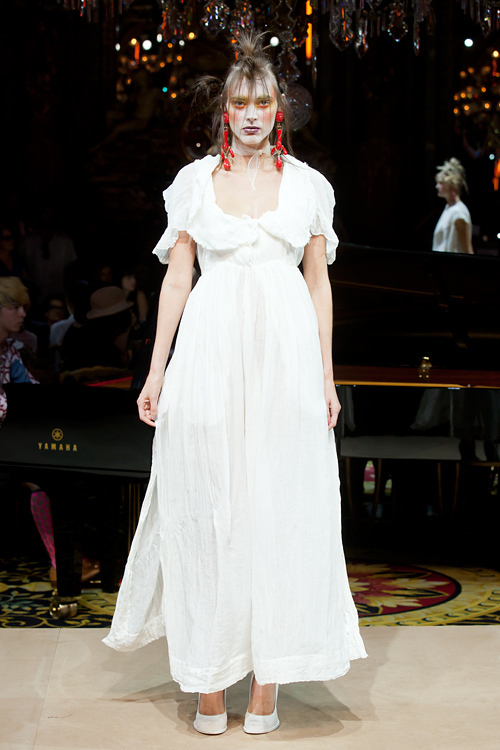 ヴィヴィアン・ウエストウッド ゴールドレーベル(Vivienne Westwood Gold Label) 2012年春夏ウィメンズコレクション  - 写真52