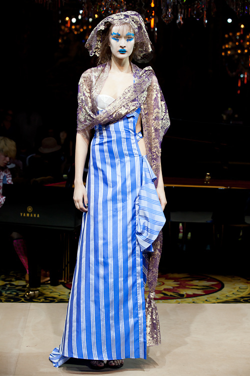 ヴィヴィアン・ウエストウッド ゴールドレーベル(Vivienne Westwood Gold Label) 2012年春夏ウィメンズコレクション  - 写真80