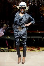 多彩な美が織り成す壮大な世界 - ヴィヴィアン・ウエストウッド ゴールドレーベル 2012年春夏コレクション｜写真17