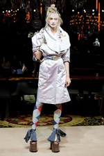 多彩な美が織り成す壮大な世界 - ヴィヴィアン・ウエストウッド ゴールドレーベル 2012年春夏コレクション｜写真32