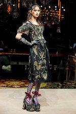 多彩な美が織り成す壮大な世界 - ヴィヴィアン・ウエストウッド ゴールドレーベル 2012年春夏コレクション｜写真75