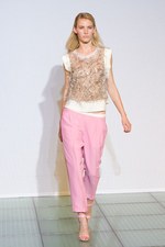 強さと優しさを兼ね備えたフェミニンなロックスタイル - コスチューム ナショナル(CoSTUME NATIONAL) 2012年春夏コレクション｜写真16