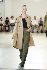 ヤストシ エズミ 2017年春夏コレクション - 創造的再生により進化する装い｜写真3