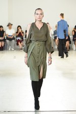 ヤストシ エズミ 2017年春夏コレクション - 創造的再生により進化する装い｜写真5