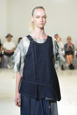 ヤストシ エズミ 2017年春夏コレクション - 創造的再生により進化する装い｜写真18