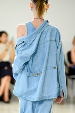 ヤストシ エズミ 2017年春夏コレクション - 創造的再生により進化する装い｜写真29