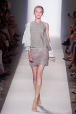 クラシカルなエッセンスを含んだシックなフレンチスタイル - ヴァネッサ ブリューノ 2012年春夏コレクション｜写真13