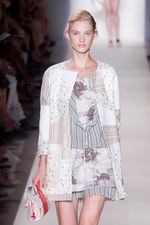 クラシカルなエッセンスを含んだシックなフレンチスタイル - ヴァネッサ ブリューノ 2012年春夏コレクション｜写真40